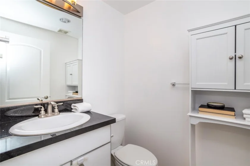 431 N Los Robles Avenue #2 photo 10