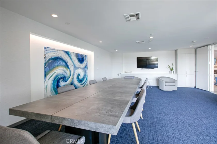 525 E Seaside Way #807 photo 27