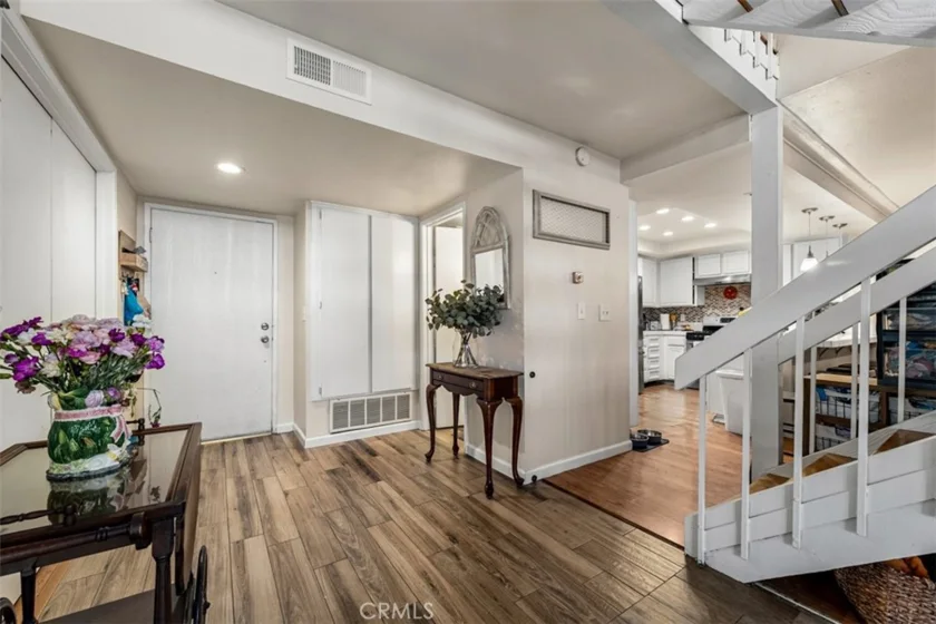 2502 N Tustin #C photo 8