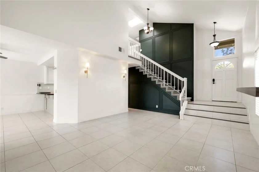 22262 Summit Hill photo 6