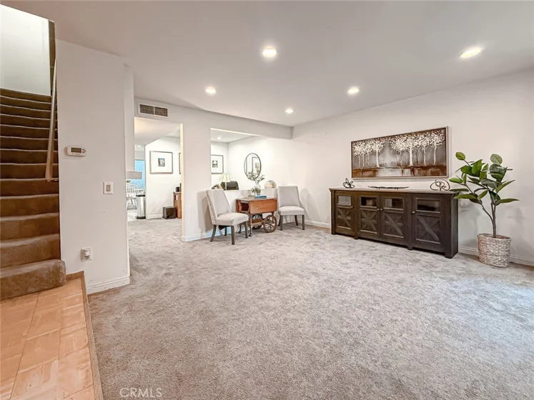 22038 Vanowen Street #113 photo 1