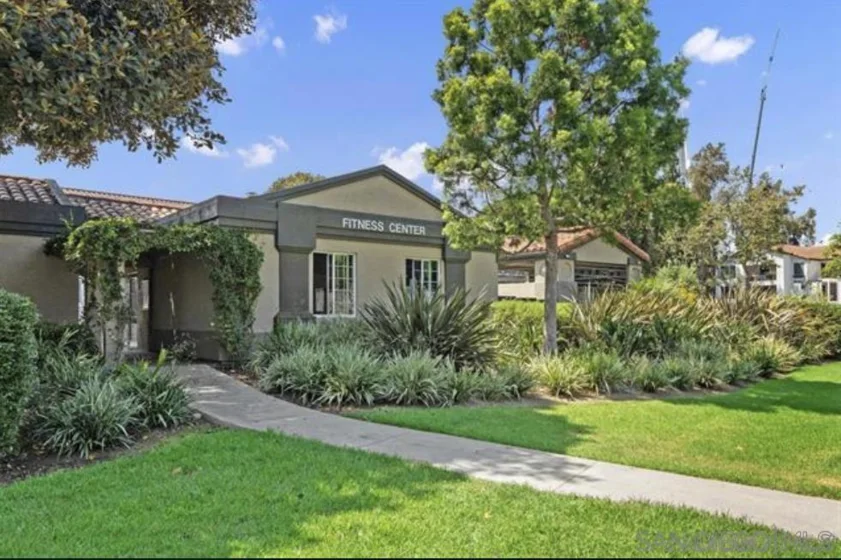 7575 Charmant Drive #1003 photo 17