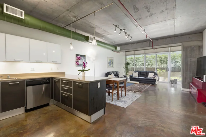 645 W 9th Street #240 photo 1