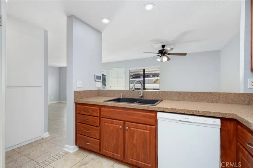 25701 View Pointe #8C photo 16