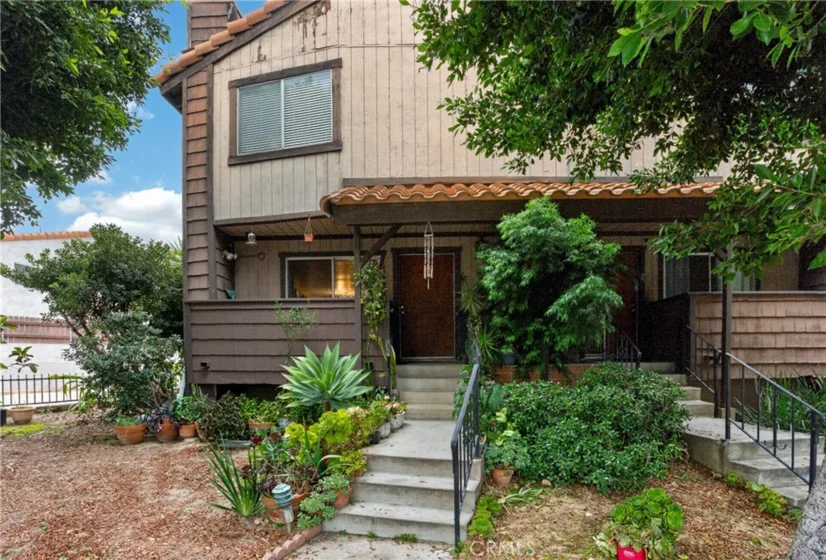 9414 Moonbeam Avenue #19 photo 4