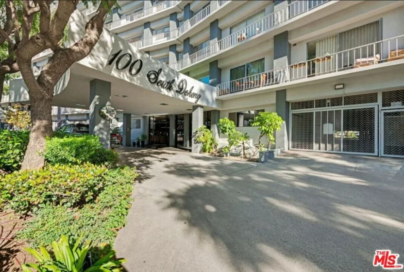 100 S Doheny Drive #1009 photo 6