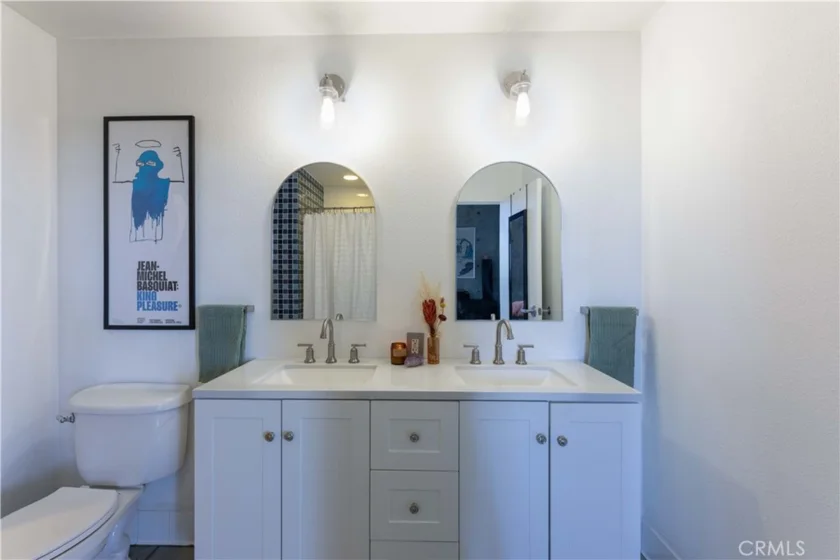 835 Locust Avenue #419 photo 35