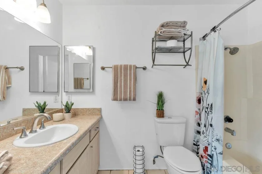 11235 Avenida De Los Lobos #C photo 22