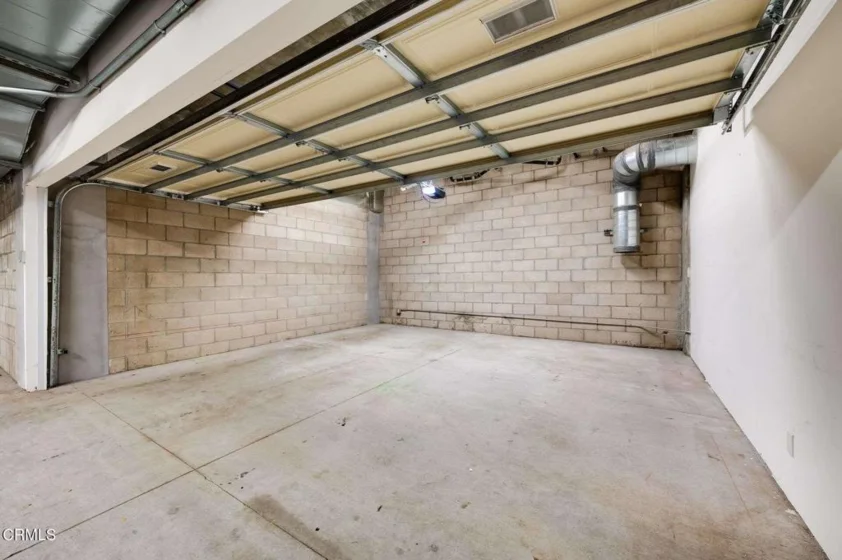 239 S Marengo Avenue #102 photo 30