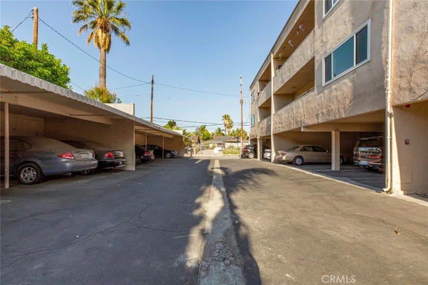 5411 Tyrone Avenue #203 photo 47