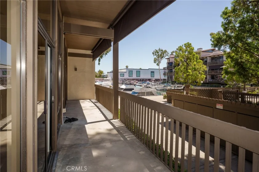 5116 N Marina Pacifica photo 21