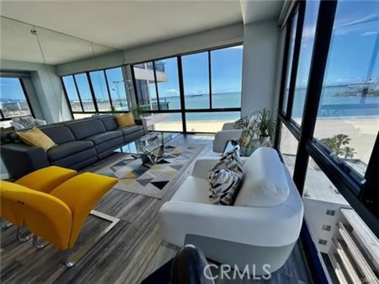 1310 E Ocean #906 photo 16