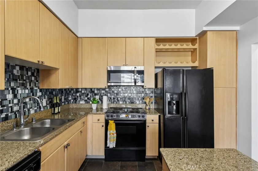388 E Ocean Boulevard #709 photo 12