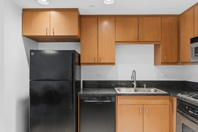 550 15th Street #703 photo 16