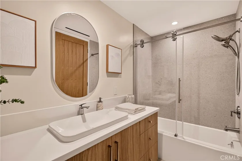 100 S Doheny Drive #1105 photo 14