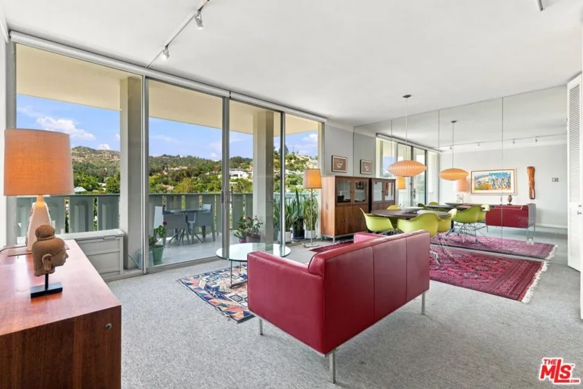 4411 Los Feliz Boulevard #1104 photo 13
