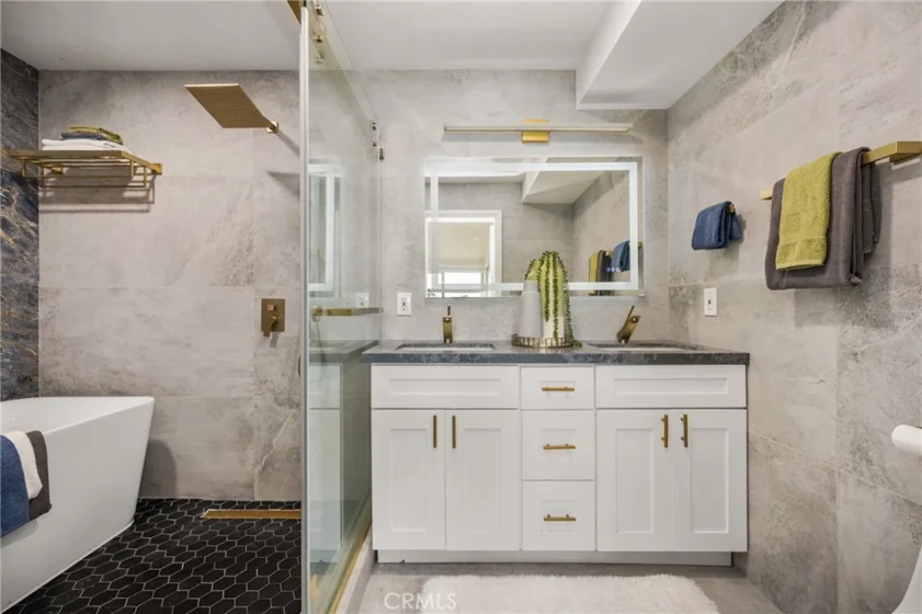 17110 Bluewater Lane photo 36