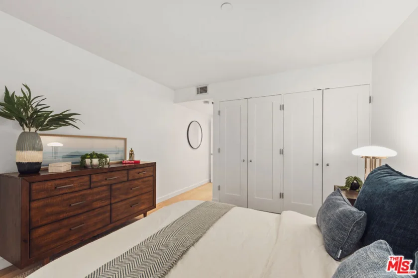 1133 5th Street #204 photo 18