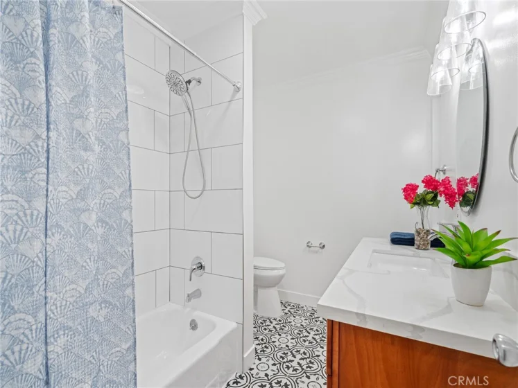1101 E Ocean Boulevard #2 photo 6