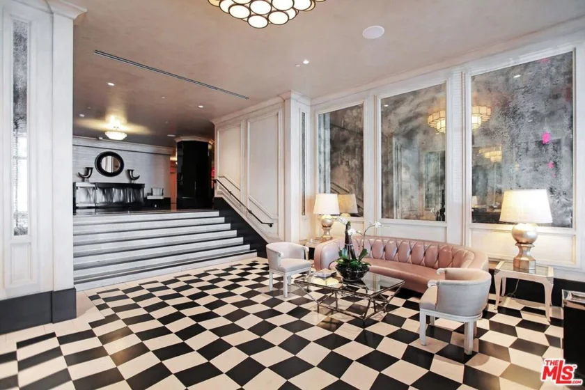 1645 Vine Street #504 photo 13