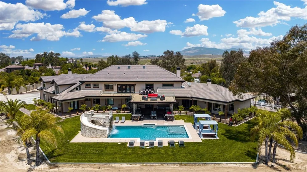 39625 Calle Cabernet photo 1