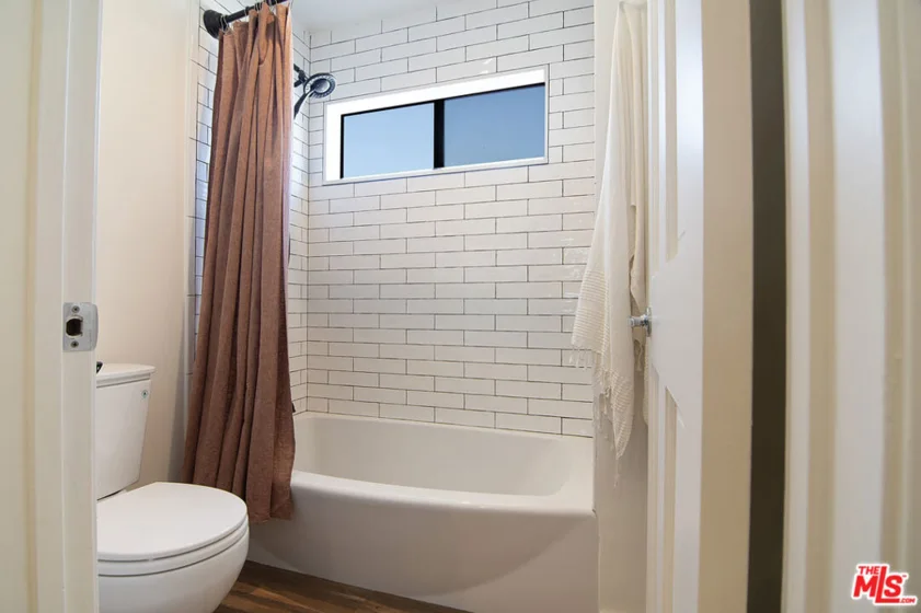 1639 Selby Avenue #B photo 20