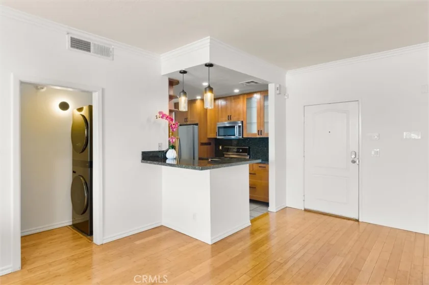 11225 Peach Grove #203 photo 8