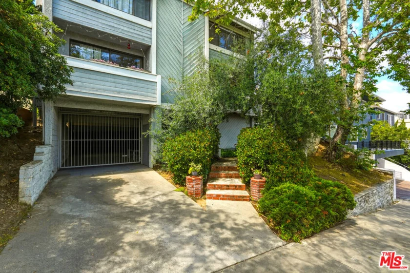 1613 Manning Avenue #1 photo 8