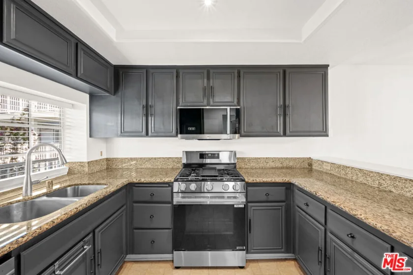 1418 Brett Place #205 photo 9