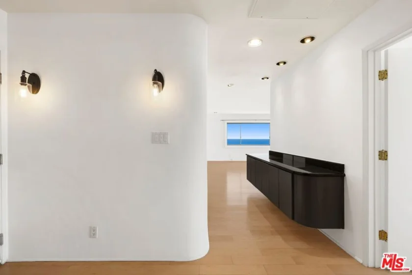101 California Avenue #802 photo 26