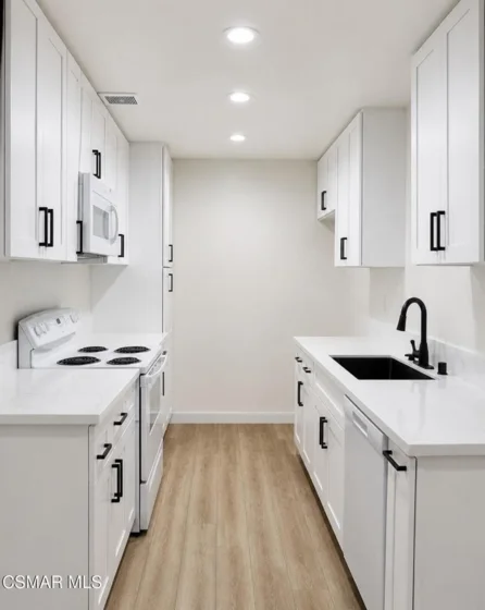 5400 Newcastle Avenue #68 photo 8