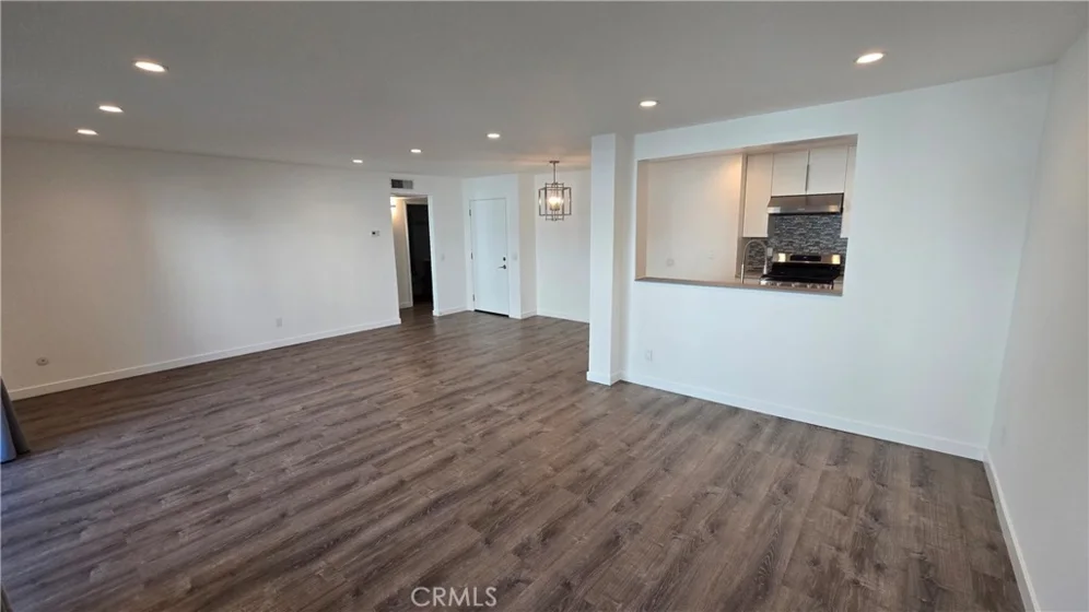 1422 Rock Glen Avenue #204 photo 11