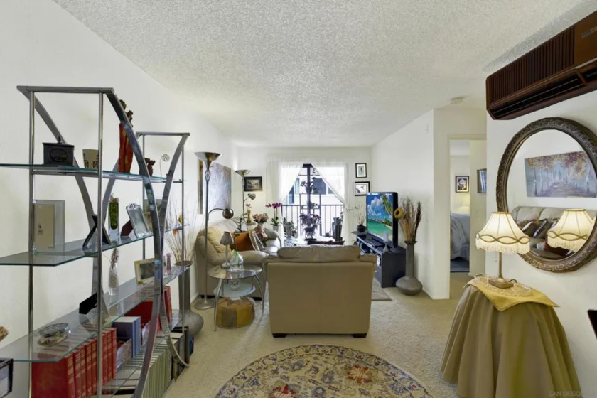 6330 Genesee Avenue #209 photo 3