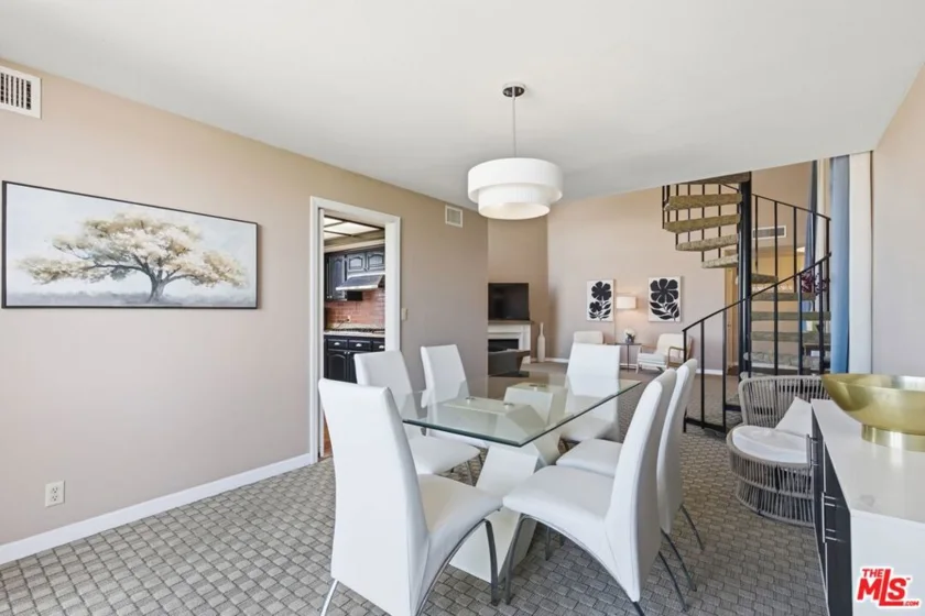 1457 Reeves Street #301 photo 26