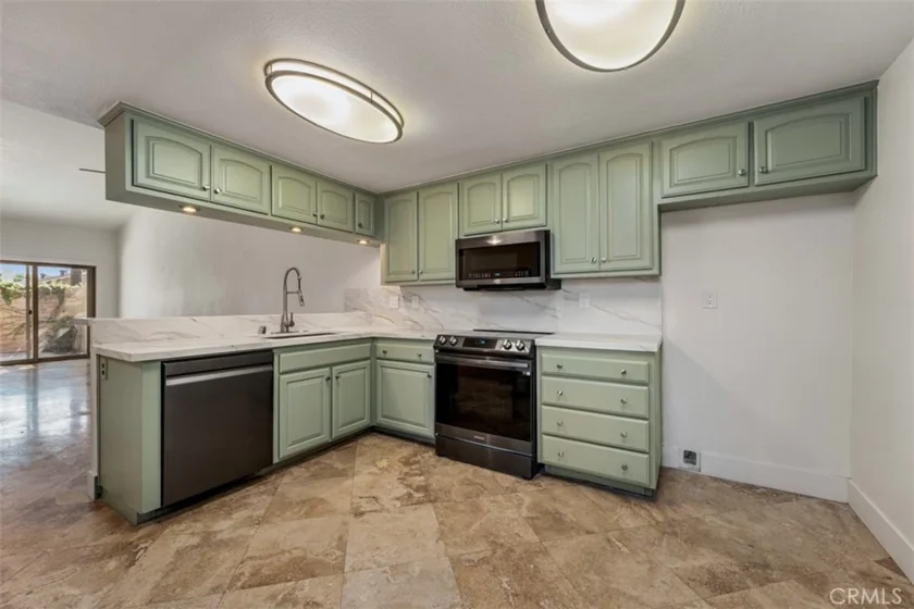 260 E Ponderosa #19 photo 5