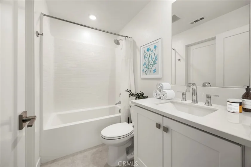 1874 S Westside Drive #38 photo 12