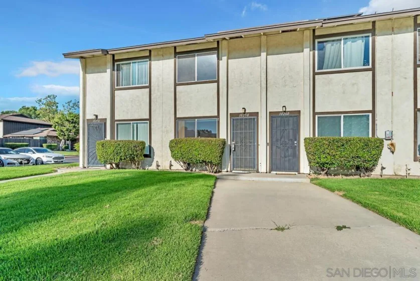 10258 Carefree Drive photo 1