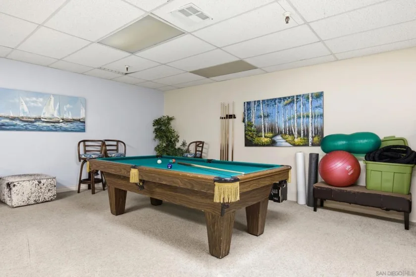 5366 La Jolla #305C photo 40