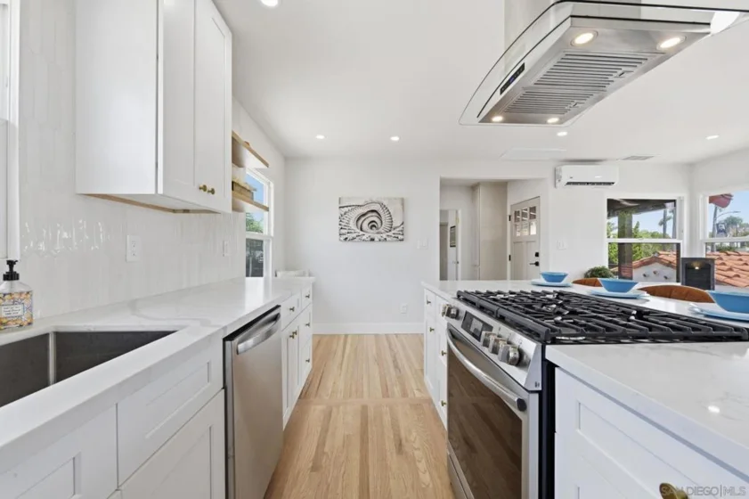 614 4th Street photo 16