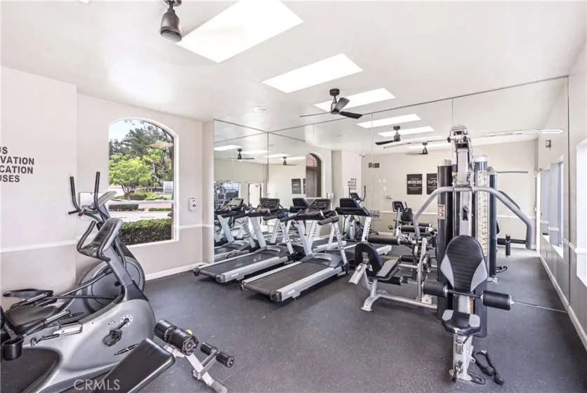 2380 Del Mar Way #305 photo 21