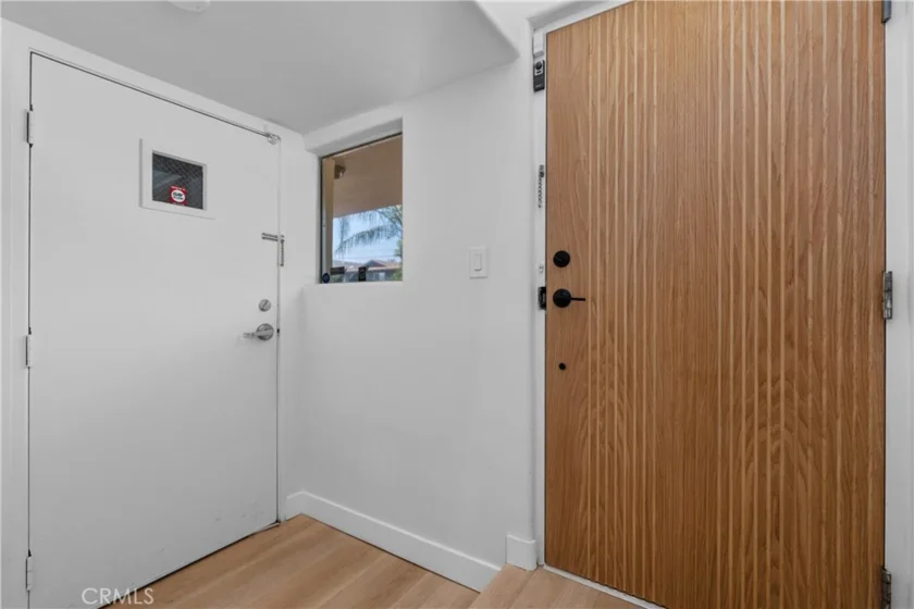 13440 Moorpark Street #101 photo 5