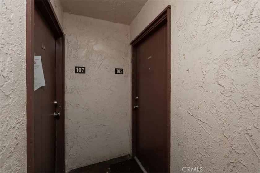 801 S Lyon #A105 photo 18