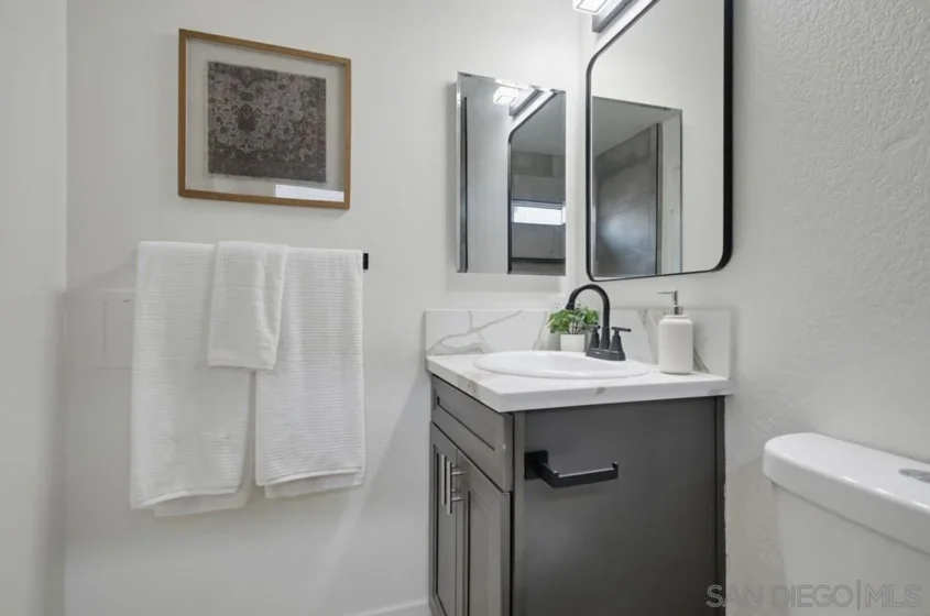 2909 Keats Street #11 photo 16