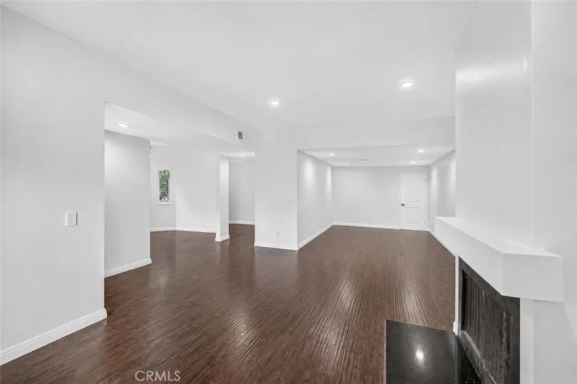 1026 S Marengo Avenue #2 photo 4