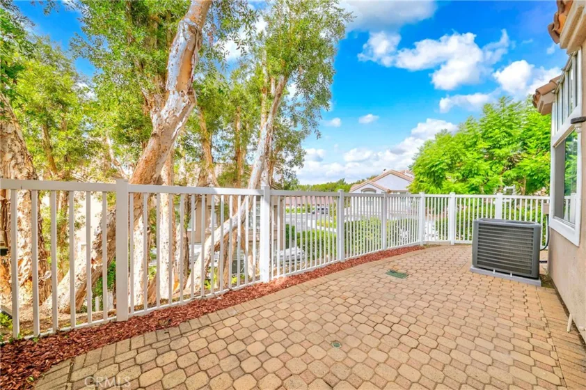 2163 Camellia Lane photo 27