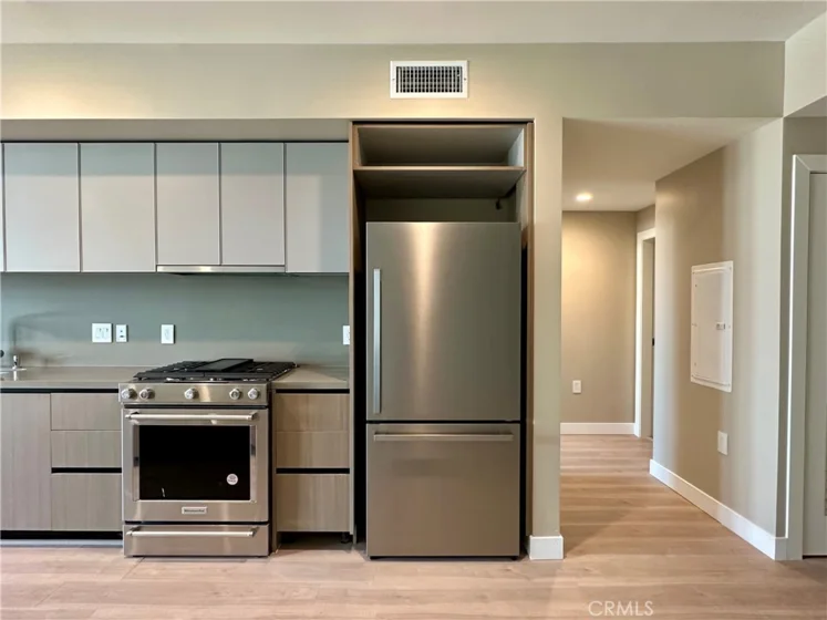 39 S Los Robles Avenue #3006 photo 19