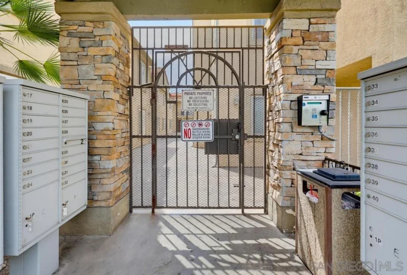 4222 Menlo Avenue #21 photo 4