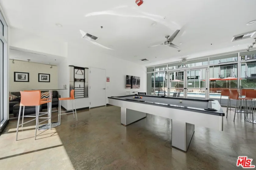 645 W 9th Street #406 photo 29