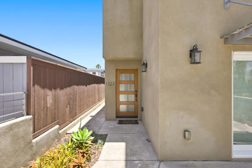 1323 Felspar Street photo 20