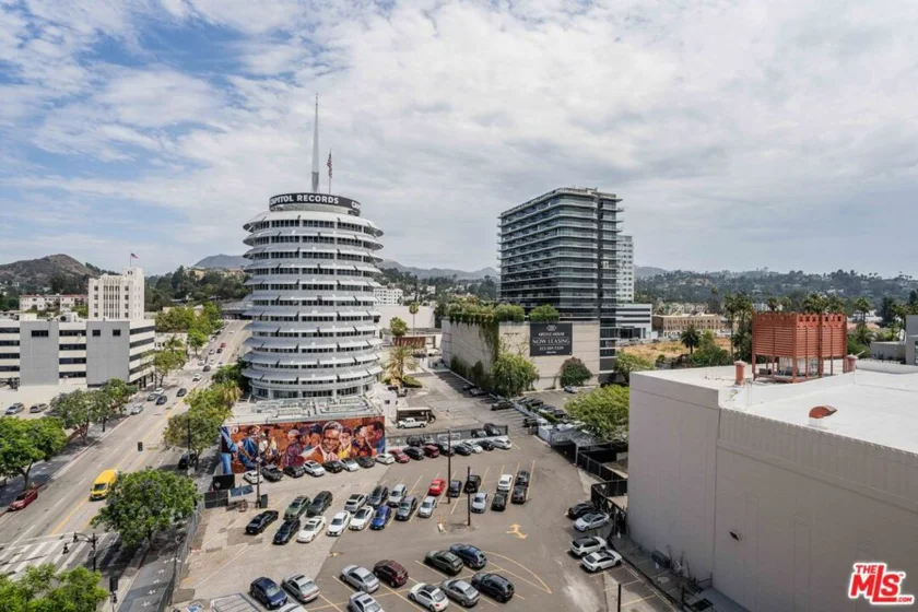 6253 Hollywood Boulevard #909 photo 16